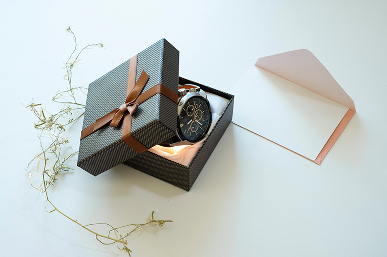 pudełko na zegarek na prezent